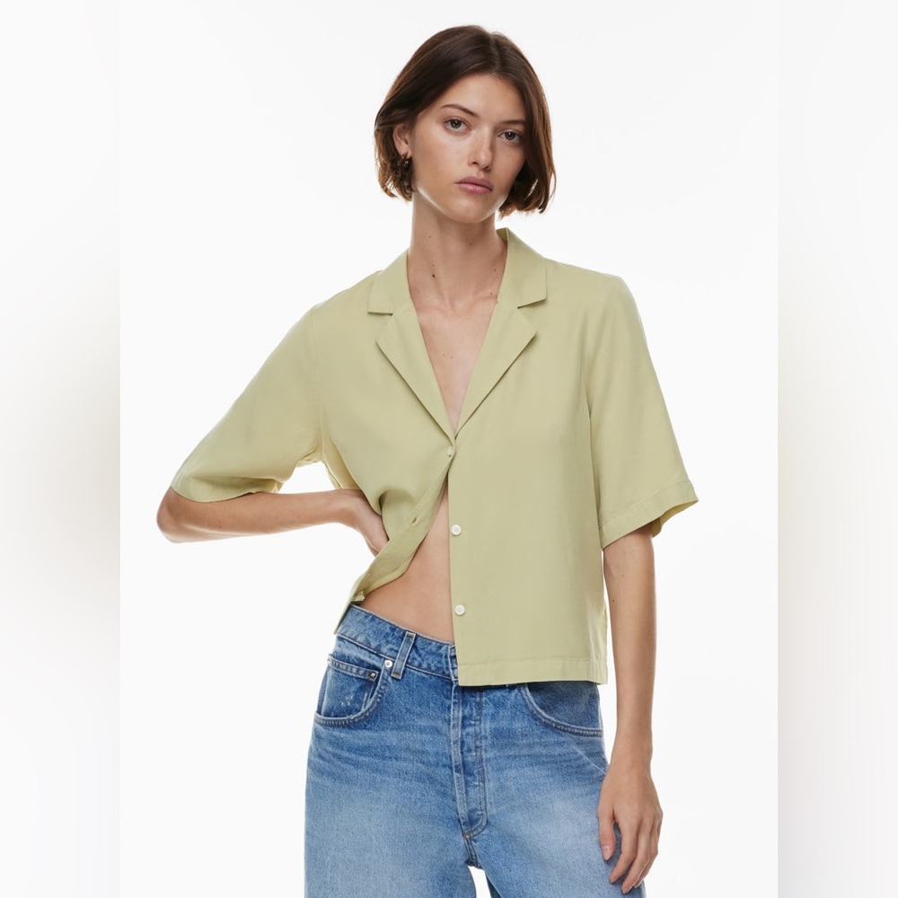 EUC Y2K First Issue Liz Claiborne Cropped Ramie Blend Button Down Shirt
